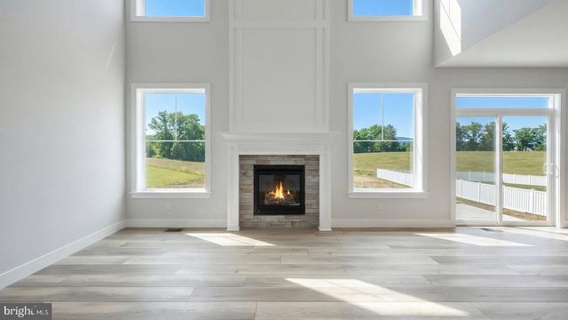 1002 EDORMA CT, Harrisburg, PA 17112