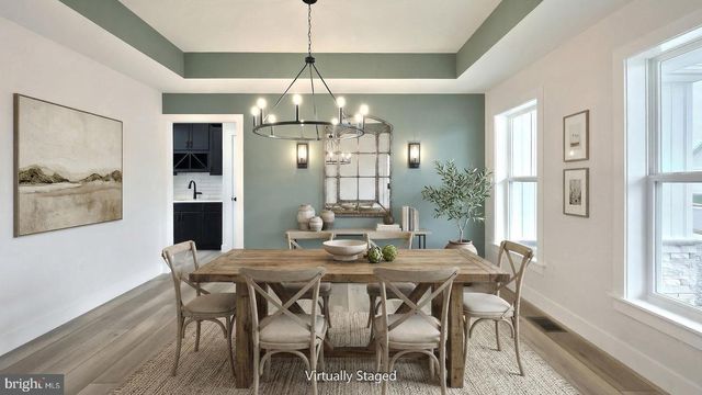 1002 EDORMA CT, Harrisburg, PA 17112