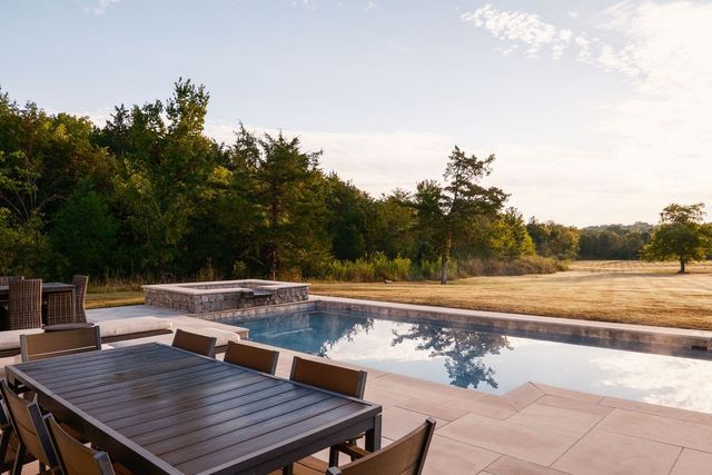 9944 Maupin Rd, Brentwood, TN 37027