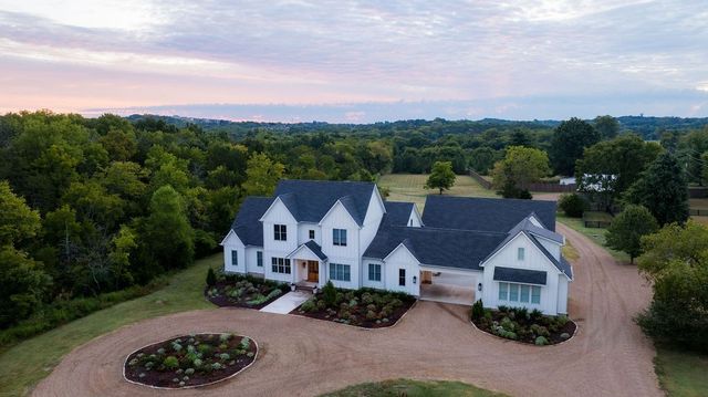 9944 Maupin Rd, Brentwood, TN 37027