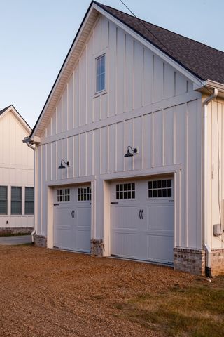 9944 Maupin Rd, Brentwood, TN 37027