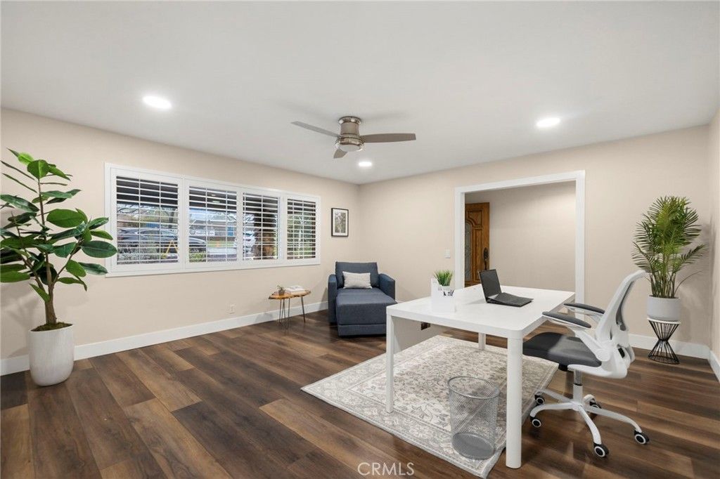 Image 14 of property listing at 430 Chaparral Drive, Claremont, CA 91711