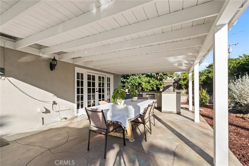 Image 32 of property listing at 430 Chaparral Drive, Claremont, CA 91711
