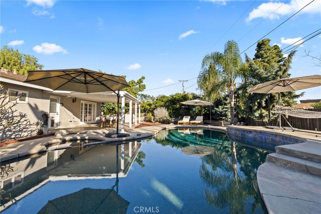 Image 33 of property listing at 430 Chaparral Drive, Claremont, CA 91711