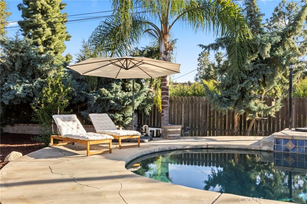 Image 38 of property listing at 430 Chaparral Drive, Claremont, CA 91711