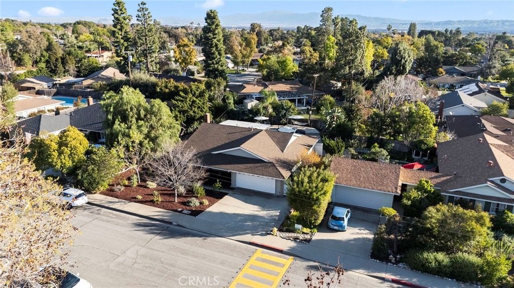 Image 41 of property listing at 430 Chaparral Drive, Claremont, CA 91711