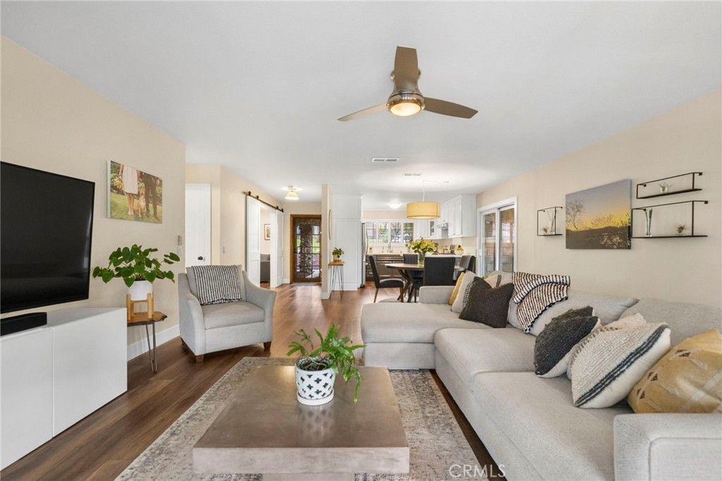 Image 5 of property listing at 430 Chaparral Drive, Claremont, CA 91711