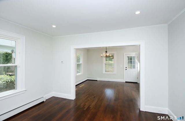 217 Ledgeside Avenue, Waterbury, CT 06708