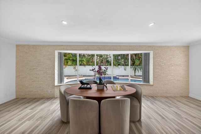 850 W Camino Real, Boca Raton, FL 33486