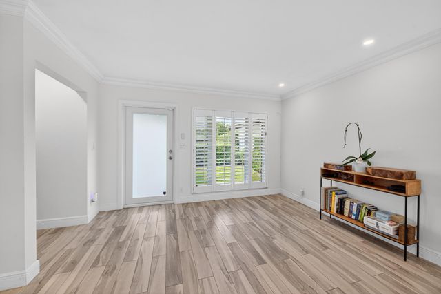 850 W Camino Real, Boca Raton, FL 33486