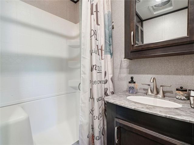 104 Cindy Parkway, Cleveland, GA 30528