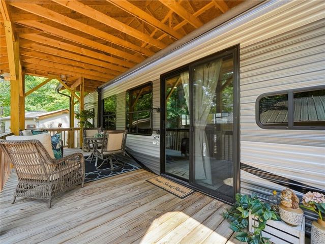 104 Cindy Parkway, Cleveland, GA 30528