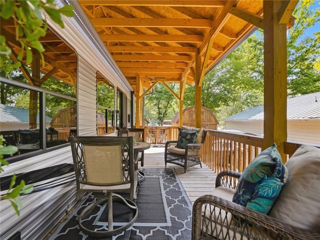 104 Cindy Parkway, Cleveland, GA 30528