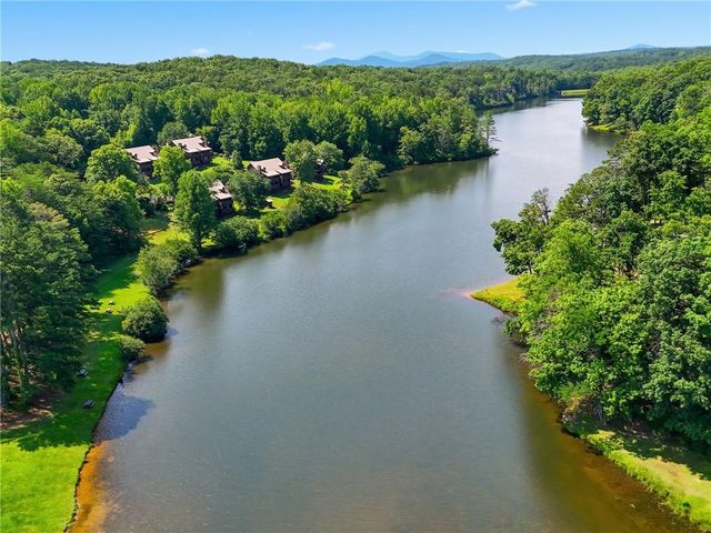 104 Cindy Parkway, Cleveland, GA 30528