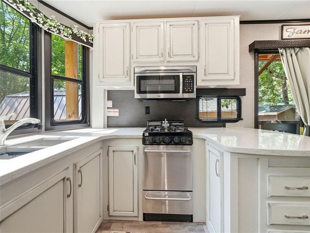 104 Cindy Parkway, Cleveland, GA 30528