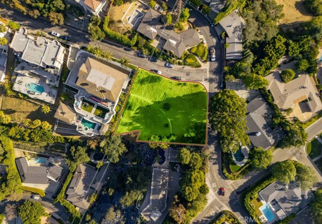 3400 Wrightwood Drive, Studio City, CA 91604