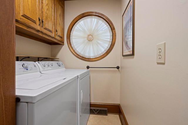 1228 Shadowood Drive, Spartanburg, SC 29301