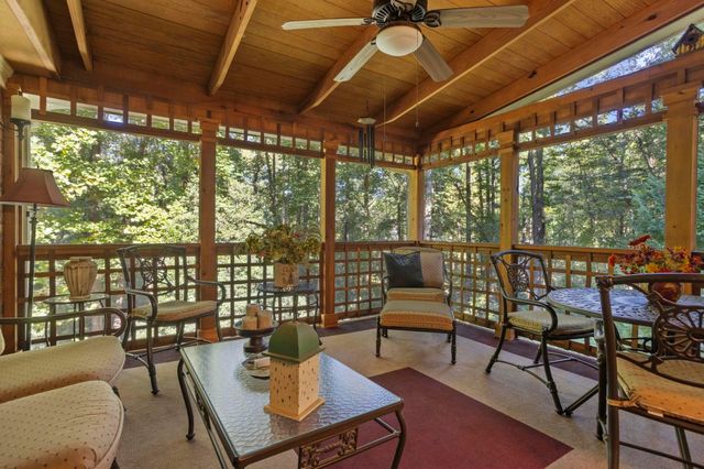 1228 Shadowood Drive, Spartanburg, SC 29301
