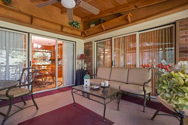 1228 Shadowood Drive, Spartanburg, SC 29301