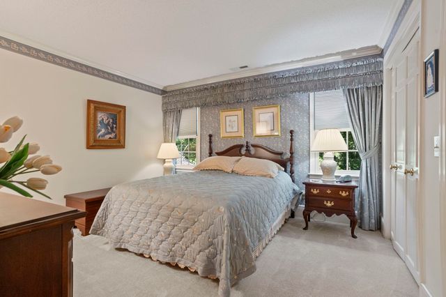 1228 Shadowood Drive, Spartanburg, SC 29301