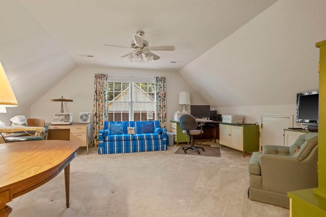 1228 Shadowood Drive, Spartanburg, SC 29301