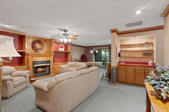 1228 Shadowood Drive, Spartanburg, SC 29301