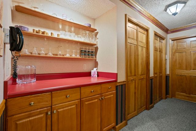 1228 Shadowood Drive, Spartanburg, SC 29301