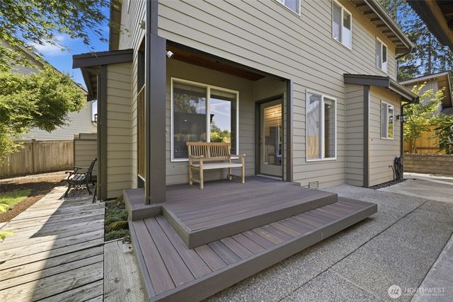 21506 117th Avenue SE, Kent, WA 98031