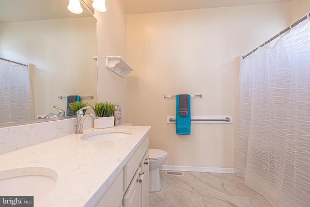 57 HATTERAS ST, Ocean Pines, MD 21811