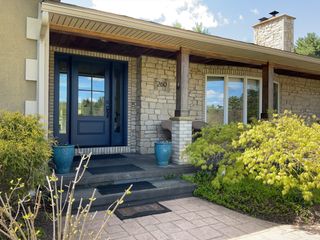 260 N Liberty St, Belchertown, MA 01007