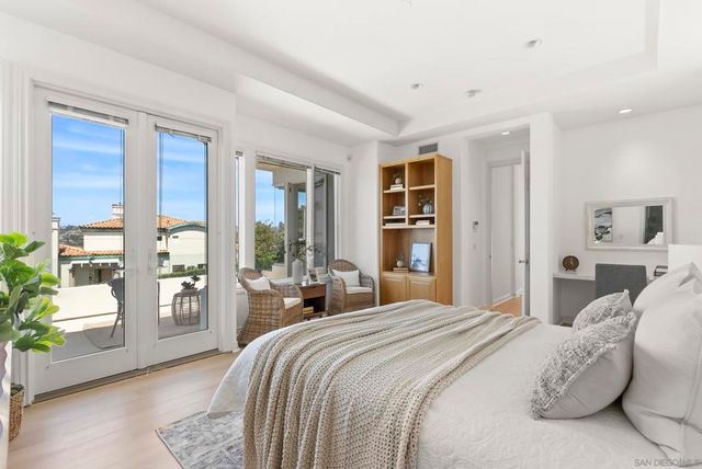7802 Prospect Place, La Jolla, CA 92037