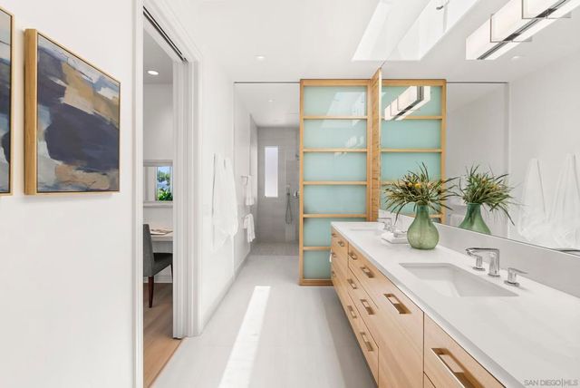 7802 Prospect Place, La Jolla, CA 92037