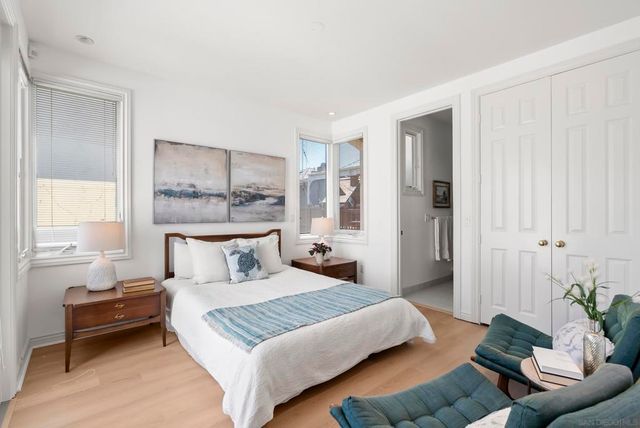 7802 Prospect Place, La Jolla, CA 92037