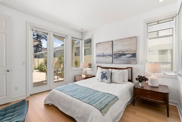 7802 Prospect Place, La Jolla, CA 92037