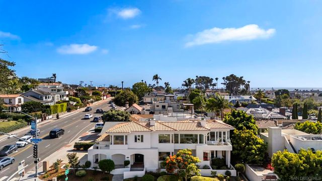 7802 Prospect Place, La Jolla, CA 92037
