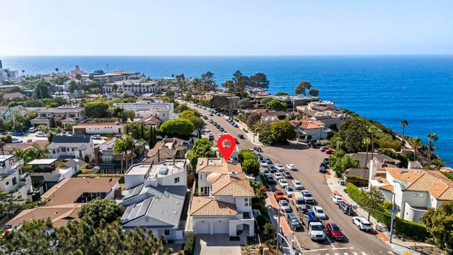 7802 Prospect Place, La Jolla, CA 92037