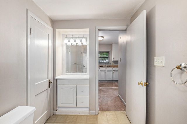 1346 Eureka Street, Lansing, MI 48912