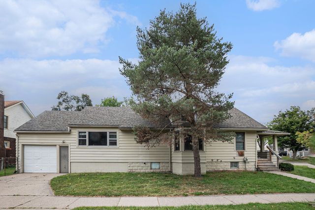 1346 Eureka Street, Lansing, MI 48912