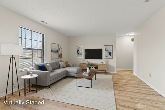 971 Pine Needles Drive, Washington Twp, OH 45458