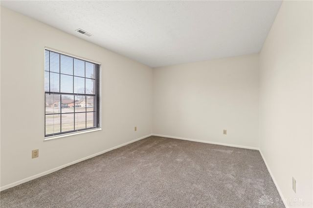 971 Pine Needles Drive, Washington Twp, OH 45458