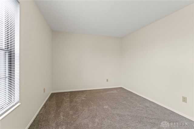 971 Pine Needles Drive, Washington Twp, OH 45458