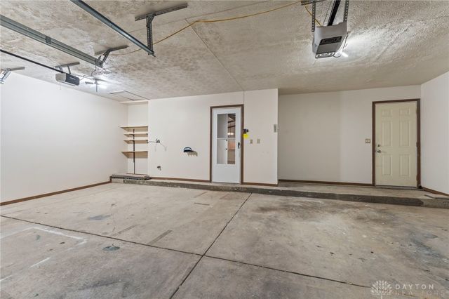 971 Pine Needles Drive, Washington Twp, OH 45458