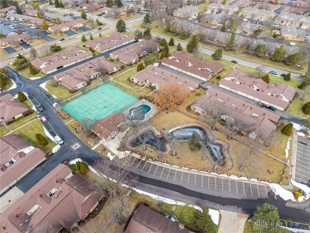 971 Pine Needles Drive, Washington Twp, OH 45458