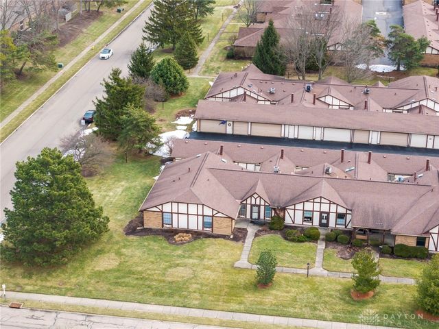 971 Pine Needles Drive, Washington Twp, OH 45458