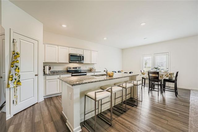 250 Cotton Tail Lane, Villa Rica, GA 30180