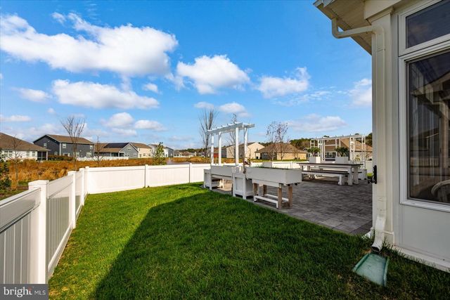 17 BRISTOL LN, Ocean View, DE 19970