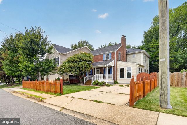 4705 22ND ST N, Arlington, VA 22207