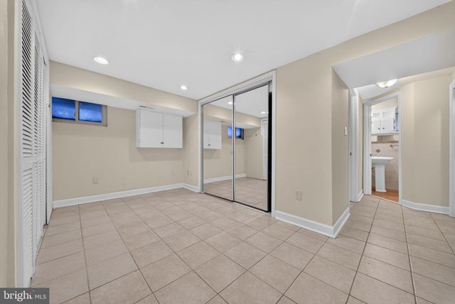 4705 22ND ST N, Arlington, VA 22207