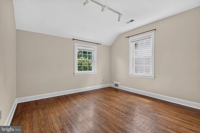 4705 22ND ST N, Arlington, VA 22207
