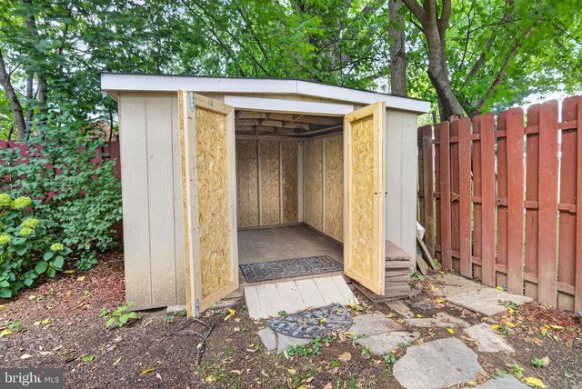 4705 22ND ST N, Arlington, VA 22207